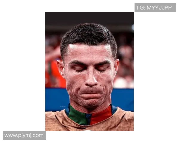 足球明星中谁的脾气最火爆引发争议盘点那些怒火中烧的瞬间